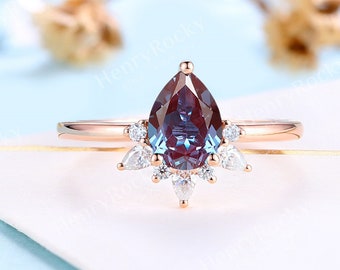 Vintage Alexandrite Engagement Ring Rose Gold Ring Pear shaped wedding ring Bridal Art deco Moissanite Ring Unique Anniversary Promise Ring