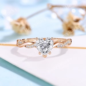 Vintage Heart Cut Moissanite Engagement Ring Rose Gold Twist Ring Unique Round Pave Wedding Ring Delicate Bridal Ring Anniversary Ring