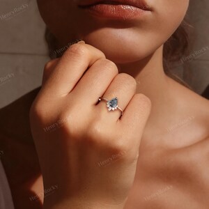 Conjunto de anéis de noivado - Conjunto de alianças com diamantes sal e pimenta, aliança curva da HENRYROCKY imagem 3