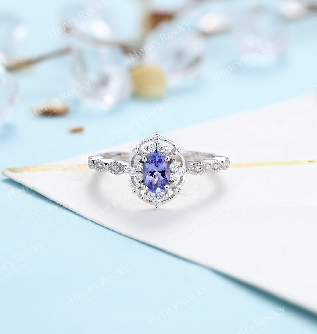 2025 Elegant 18K White Gold Blue Tanzanite Wedding Engagement Ring for Women
