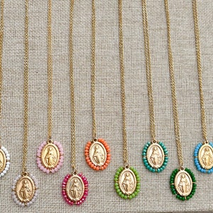 Collar de Nuestra Señora de las Gracias, Collar de Medalla Milagrosa, Joyería de la Virgen María, Regalo Religioso, Collar de Encanto de la Virgen, Joyería de Medalla Milagrosa imagen 2