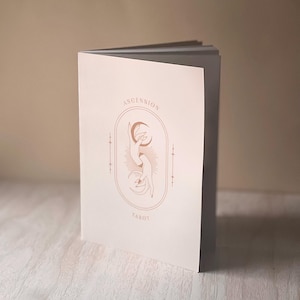 Guide avancé du tarot de l'Ascension | Publication personnelle et petits lots | Pour les cartes de tarot de l'Ascension et les decks Oracle **Précommande du 15 mai**