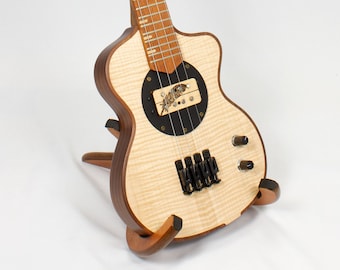 Sparrow Thunderbird Flamed Maple Semi-Hollow Steel String Tenor Electric Ukulele (op bestelling gemaakt, wordt binnen 14 dagen verzonden)
