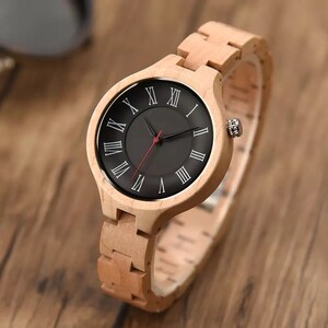 Engraved Wooden Watch Christmas Gift| Classic & Chic Personalized Women Wood Quartz Wristwatch| Perfect Gift for Her Mom Wife Anniversary