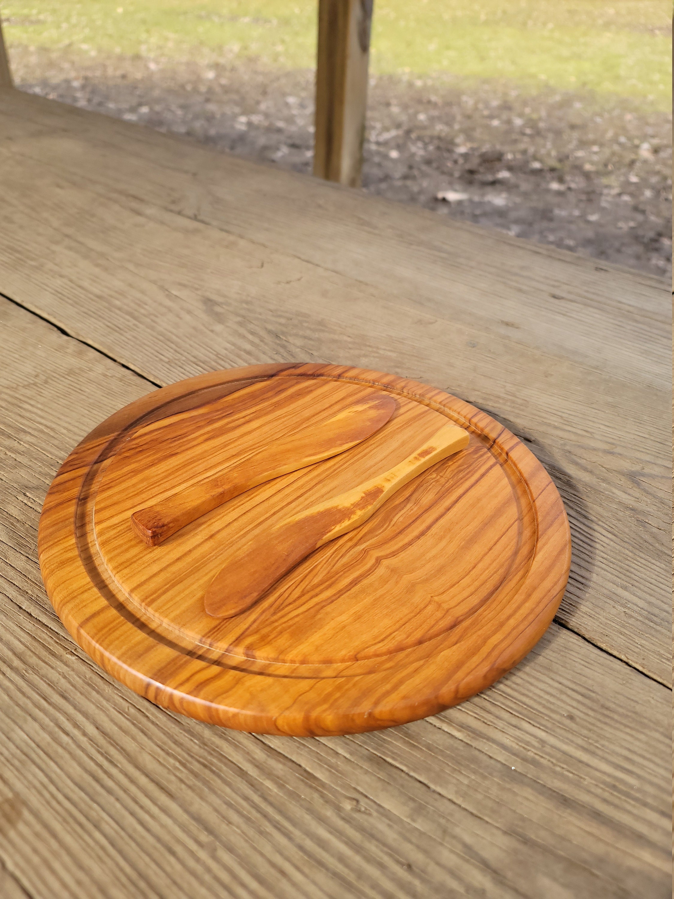 Set of Olive Wood Cheese/cutting Board 2 Wood Knife Spreader Etsy