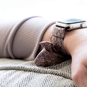 L'Amour Wrap Band™ for Apple Watch 1, 2, 3, 4, 5, 6, 7 | Size 38, 40, 42, 44, 45mm | Fitbit Versa 1, 2, 3 - Dót Outfitters image 6