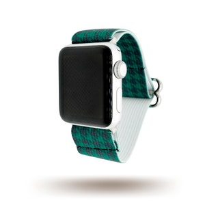 Green Houndstooth | Adjustable Elastic | Apple Watch Series 1-7 | Fitbit Versa 1-3 | Samsung Galaxy | 38mm 40mm 41mm 42mm 44mm 45mm