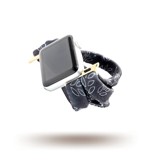 Blackberry Yoga Band® for Apple Watch Series (All), Samsung Galaxy, & Fitbit Versa, 38mm 40mm 41mm 42mm 44mm 45mm - Dót Outfitters
