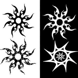 Puede incluir: Cuatro diseños estilizados de sol en blanco y negro. Dos son negros sobre fondo blanco, y dos son blancos sobre fondo negro. Los diseños tienen una estética tribal, en forma de llama.