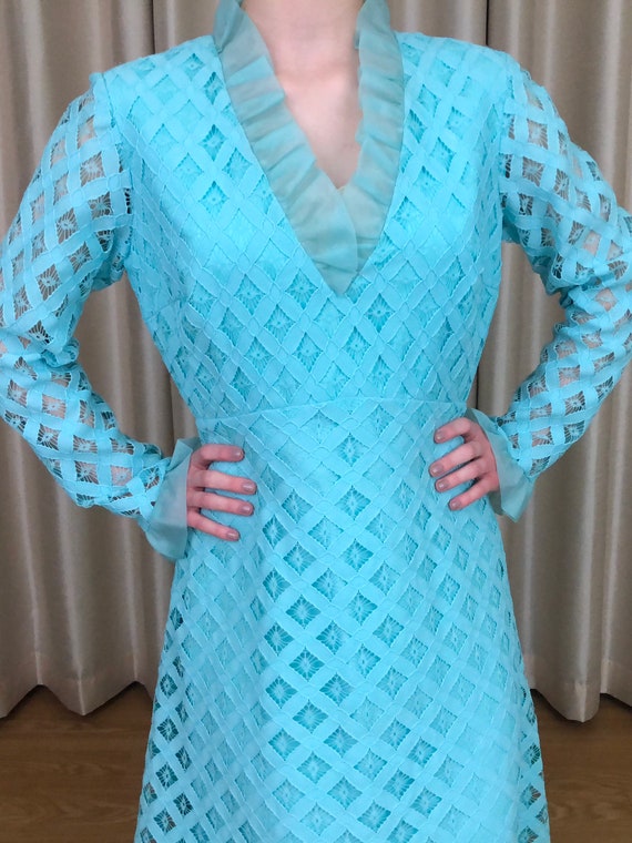 60s 70s Bernie Bee Turquoise Long Sleeve Dress - image 4