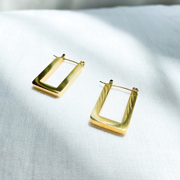 Women's Minimalist Geometric Hoop Earring, 18k Gold Plated Hypoallergenic Stainless Steel, Unique Reflective Shiny, Gift for Her, Rectangle