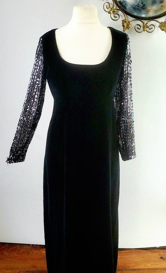 70s long evening dress by Quad - black velvet & s… - image 1