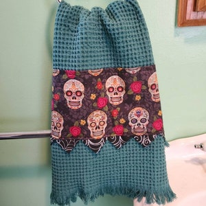 Hand towel Halloween, gothic hand towel, decorative hand towels, Halloween hand towels for bathroom and kitchen