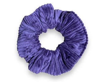 Corduroy Scrunchie, haarbanden, haarelastieken, haaraccessoires, haarscrunchies, lavendelpaarse katoenen corduroy scrunchie