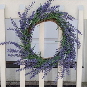 Purple Astilbe 18&quot; Faux Floral Twig Wreath