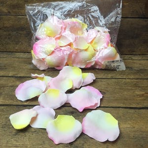 Light Pink Colored Silk Rose Petals 100 pcs