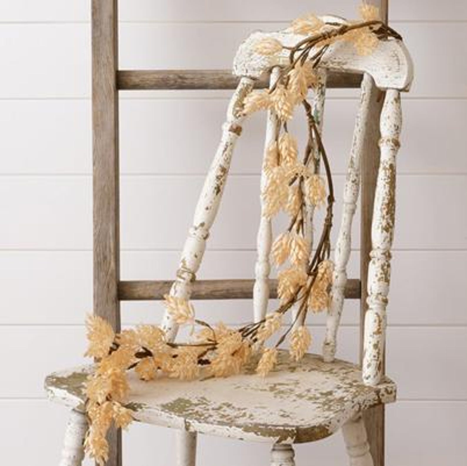 Cream Colored Hops 48 Faux Garland