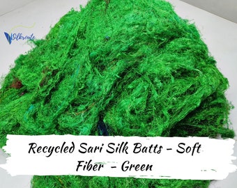 Residuos de seda de sari verde: fibra suave reciclada - Residuos de seda de sari reciclado