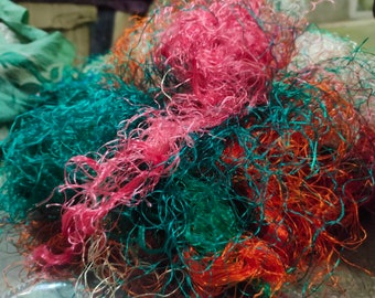 Multicolor Banana Viscose Fiber Yarn: Handcrafted Recycled Fiber