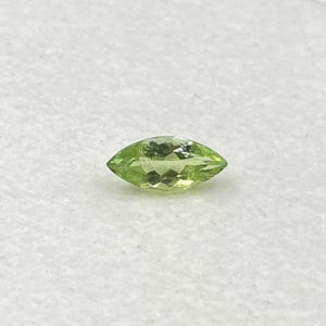 2.76 Cts Natural Green Tourmaline Faceted Cut Gemstone Size 14x11x5 mm Marquise Shape Amazing Tourmaline Stone for Jewelry Making Gemstone