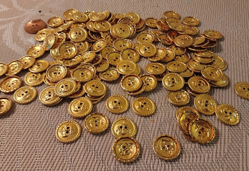Large Lot of Over 175 Vintage Anchor Metal and Plastic Buttons - Etsy