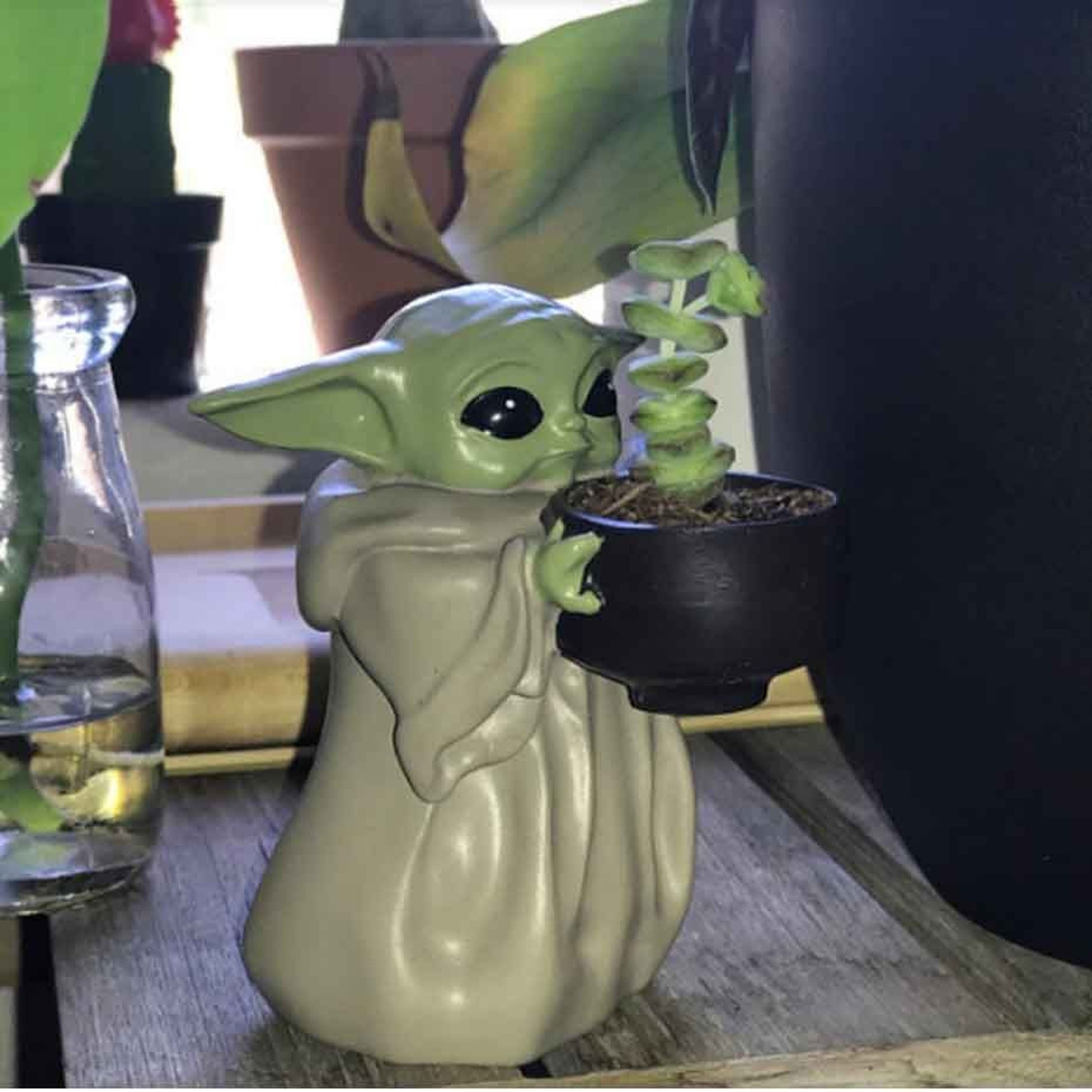 Cute Baby Yoda Planter Star Wars Succulent Planter Grogu