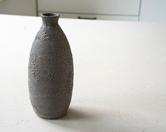 Vase magma black