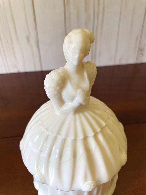 Vintage Powder Jar, Akro Agate Colonial Lady, Pal… - image 5