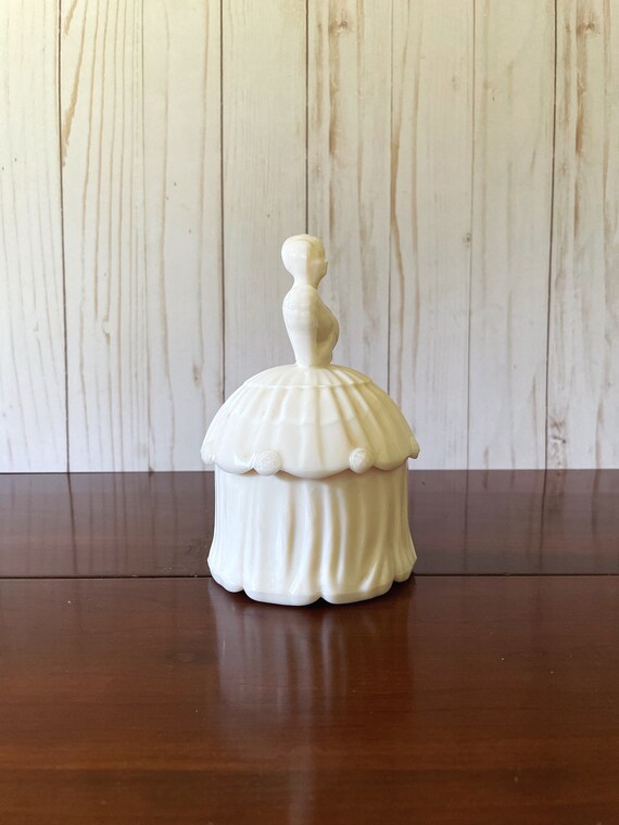 Vintage Powder Jar, Akro Agate Colonial Lady, Pal… - image 4