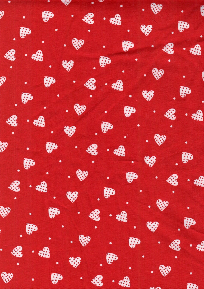 Fabric Hearts on Red 1.12 X 1.00 M - Etsy