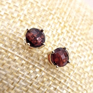 14k Solid Gold Stud Earring with 6mm Round Shape Faceted Natural Garnet, Anniversary Love Birthday Handmade Gemstone January Birthstone