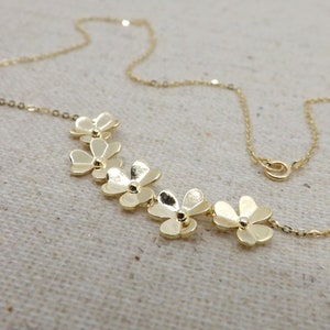Solid Gold Necklace: 18k Solid Yellow Gold 45cm Necklace with 40mm 3D Printed 5 Clover Shape, Made with 3-D Printer, Love Gift for her