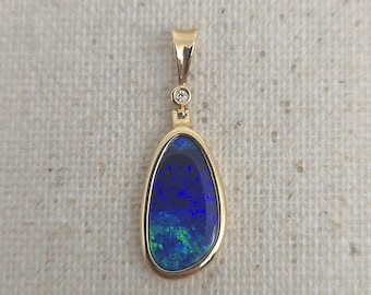 14k Gold Australia Opal Pendant: Natural Diamond, Unique Doublet