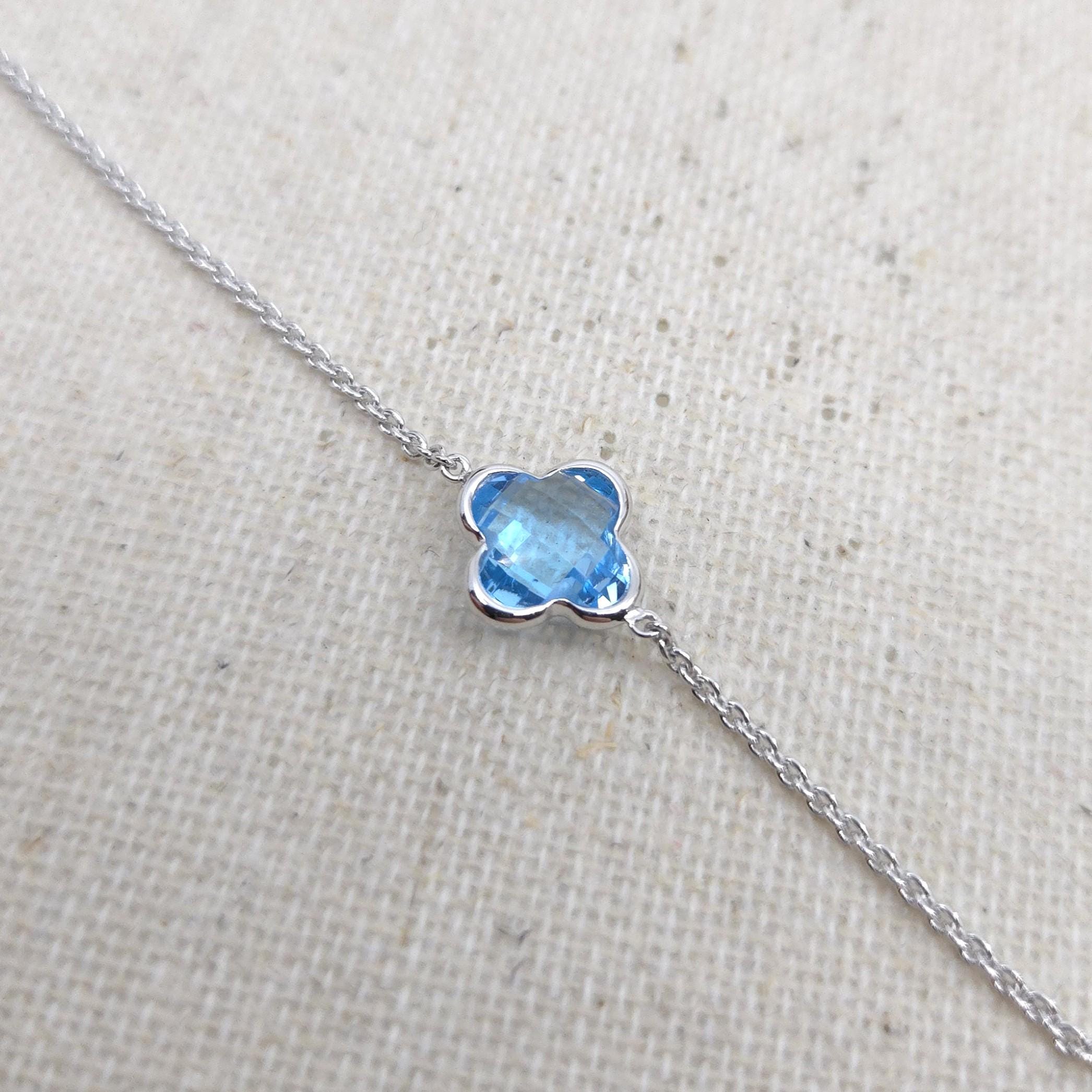 14k Solid White/Yellow Gold Bracelet with 9mm Clover Double-Sided Checkerboard Blue Topaz