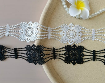 Exquisite Venetian lace, bridal belt with shoulder strap lace, costume lace trim 2 yards