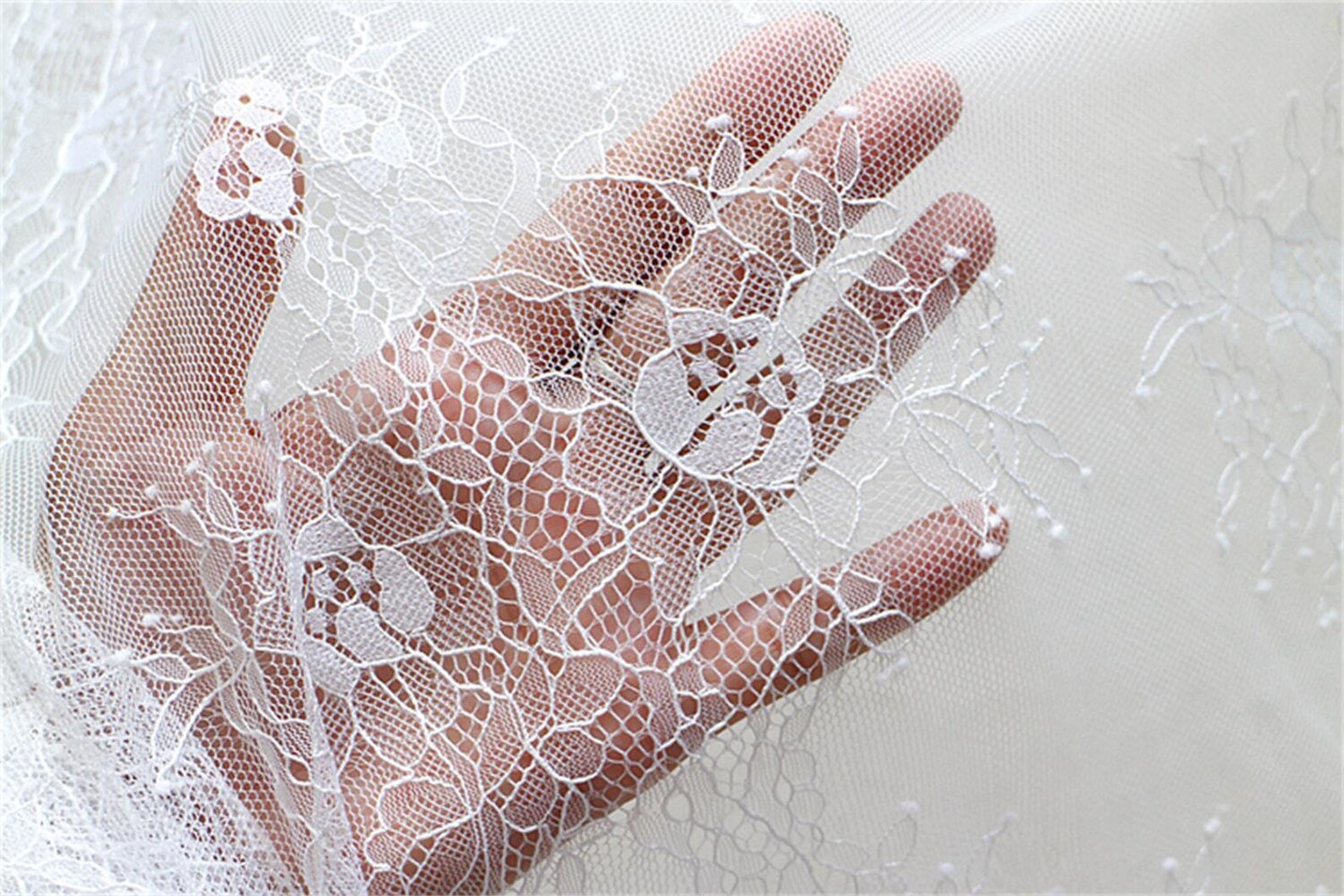 1 Yard Elegant Soft White Chantilly Lace Fabric by the Yard | Etsy
