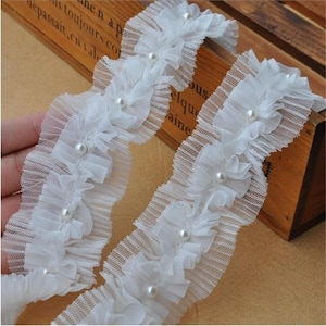 Beau ruban blanc plissé de feuille de dentelle de soie de mousseline de soie 4.5 cm 1.77 pouces 2 yards