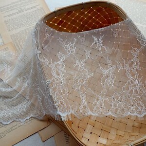 3 meters wide chantilly lace trim, eyelash lace fabric,white  black lace trim, bridal lace trim, wedding table runner, burlap lace trim