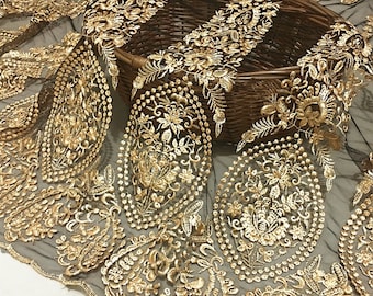 Gold 3D encrypted embroidery lace fabric, bride's high-grade lace lace, 51-inch wide golden fabric in the yard