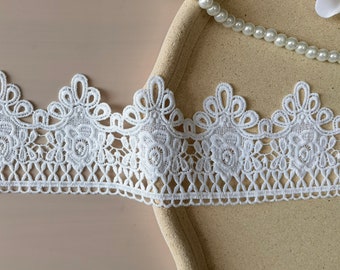 2 YARDS white fan-shaped rose lace trim, bridal lace, curtain lace, wedding lace, dress lace