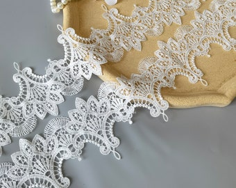 2 Yards  Lace Trim Antique style in White for Bridal, Gowns, Jewelry or Costume Design