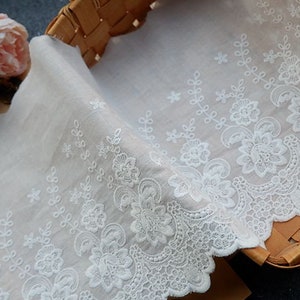 High-quality floral lace trim white cotton embroidered lace fabric