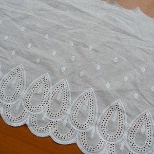 Cotton white lace corns with drop-shaped lace for lace curtains, tablecloth decoration, pillow case accessories