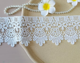 Vintage Off White Cotton Lace Trim Embroidered Scalloped Lace 4 Inch Wide 2 Yards Sewing Lace