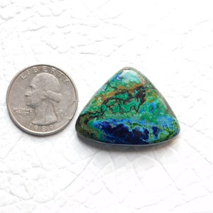 Cabochão de malaquita azurita natural!! Pedra preciosa de forma triangular de malaquita azurita de alta qualidade, melhor para fazer pingentes e anéis de joias de prata