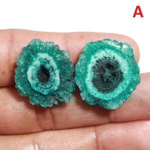 Cabochon de quartz druzy solaire multicolore ! Vert ! Rose ! La paire !  Rond ! Longue ! Pierres précieuses en vrac pour la fabrication de bijoux