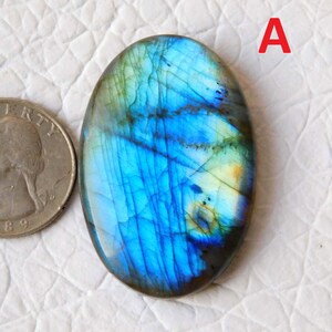 Lindo cabochão de labradorita azul! Contas de labradorita com pedra preciosa! Cabochão de labradorita multifogo! Pedra de labradorita para joias, tamanho mm