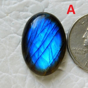 Cabochão de Labradorita Azul Escuro! Labradorita Azul Natural! Azul! Labradorita Brilhante! Cabochão de Labradorita Solto! Anel com Pingente