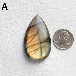 Cabochon di Labradorite naturale multi fuoco a forma di goccia a forma di pera, lotto di qualità AAA, dimensioni di anelli e pendenti, forniture per gioielli Labradorite blu