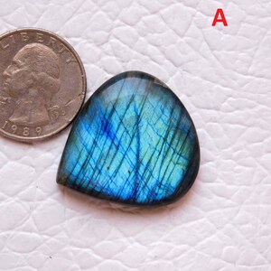 Cabochão de labradorita azul! Labradorita! Labradorita azul! Cabochão de labradorita azul! Cabochão! Pedra para fazer joias de prata